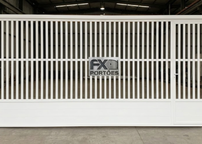 FX103 – Portão Basculante Automático