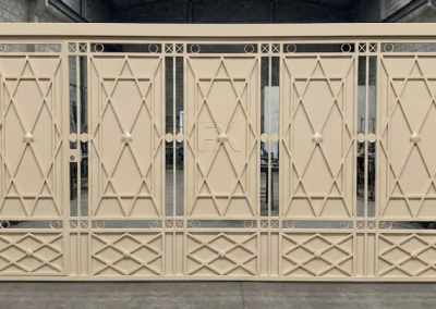 FX120 – Portão Basculante Automático