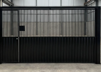 FX14 – Portão Basculante Automático