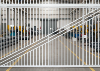 FX67 – Portão Basculante Automático