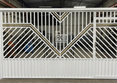 FX88 – Portão Basculante Automático