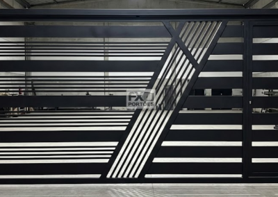 FX162 – Portão Basculante Automático